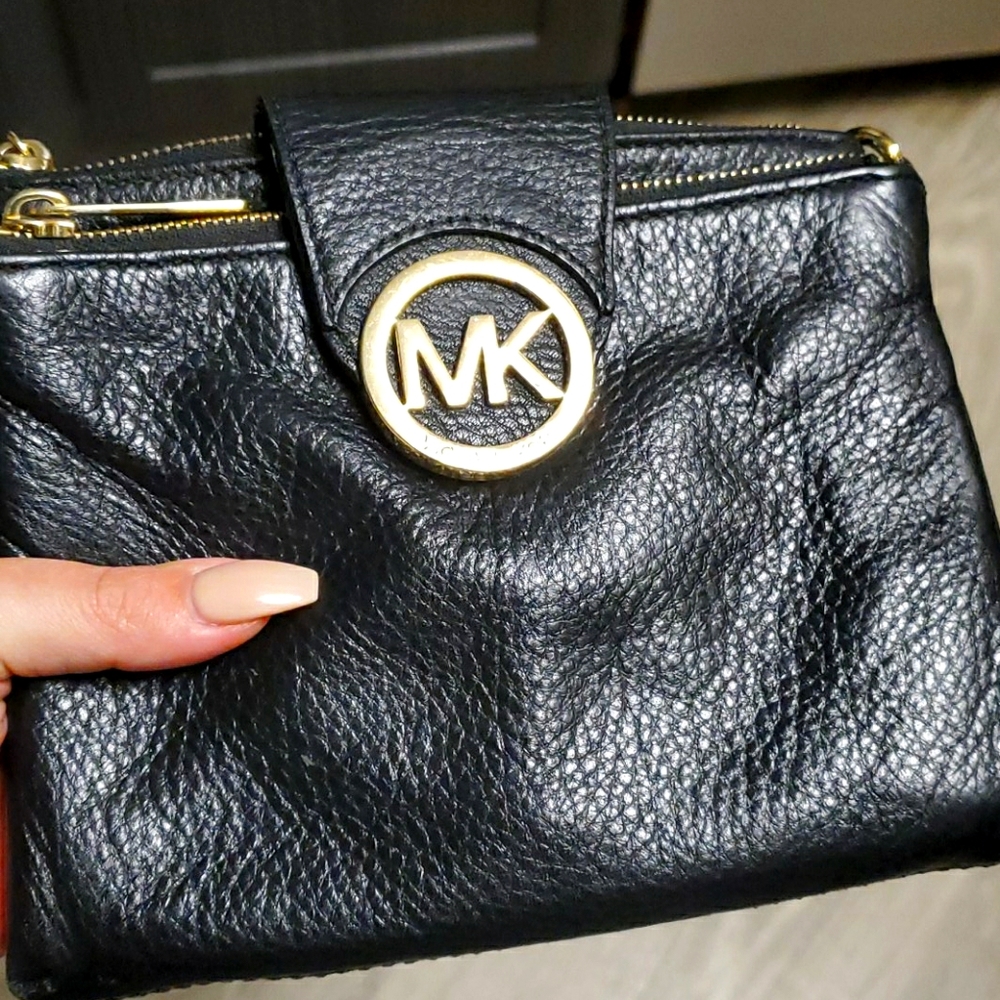 Black Crossbody MK